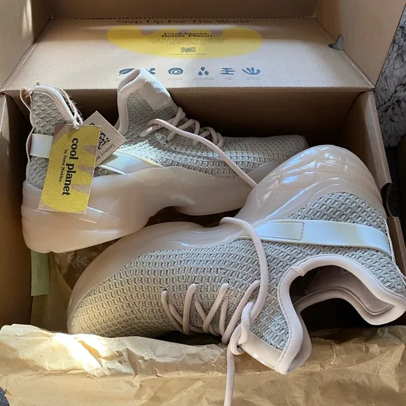 NWT COOL PLANET BY STEVE MADDEN Cannyon Womens Fitness Running Athletic Sneakers