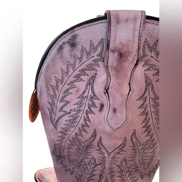 NWT Corral Women’s Embroidery Tall Snip Toe Cowboy Boots Light Pink in size 5.5