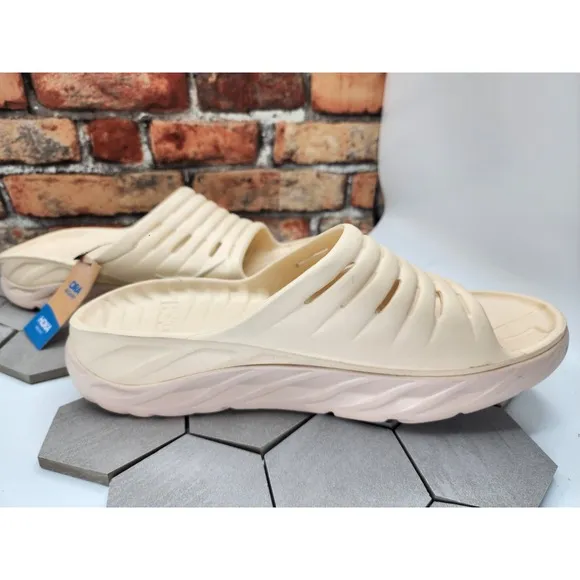 NWT Hoka One Ora Recovery Slide 2 Vanilla Cream Slip On Sandals Mens Sz 12