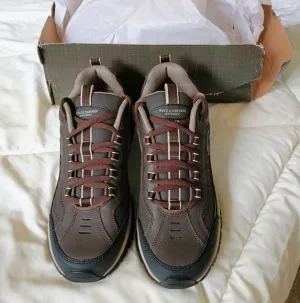 NWT Skechers Men's Energy Downforce Size 11.5 Brown Leather Lace Up Sneaker