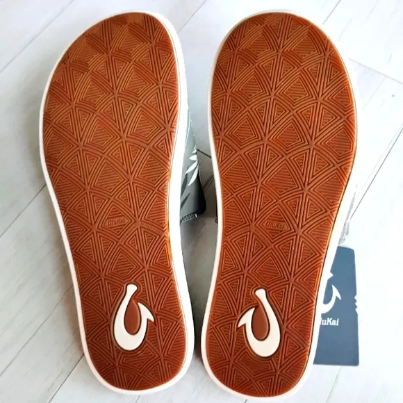 OluKai NEW Mens Maha 'Olu Slides Sandals