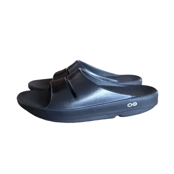 OOFOS OOahh Luxe Slides Black Slip On Comfort Recovery Sandals Women's Size 9