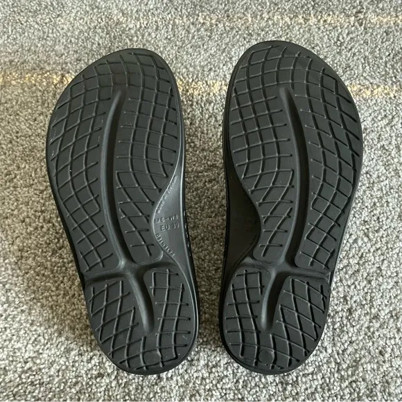 OOFOS OOahh Recovery Slides Sandals Womens 8 Mens 6 Camo Sport Flex Comfort