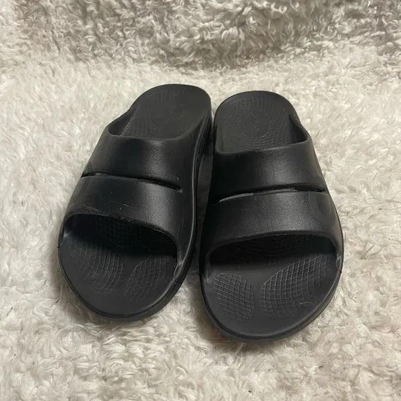 OOFOS OOahh Recovery Slides Sport Flex Black Sandals M SZ9 W SZ11