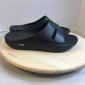 OOFOS OOahh Slide Sandals Mens Sz 9 Black Lightweight Recovery Footwear NEW!