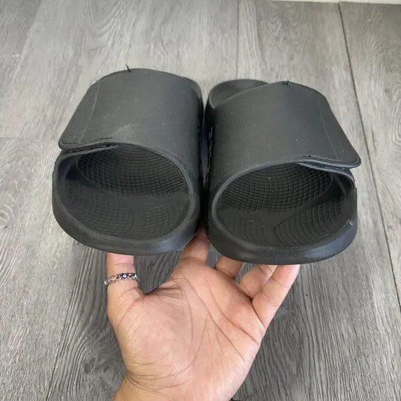Oofos Ooahh Sport Flex Mens 12 Black Rubber Recovery  Adjustable Slide Sandals