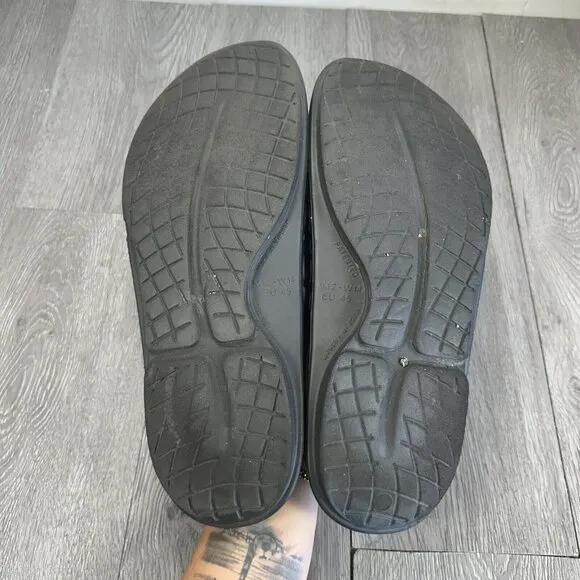 Oofos Ooahh Sport Flex Mens 12 Black Rubber Recovery  Adjustable Slide Sandals