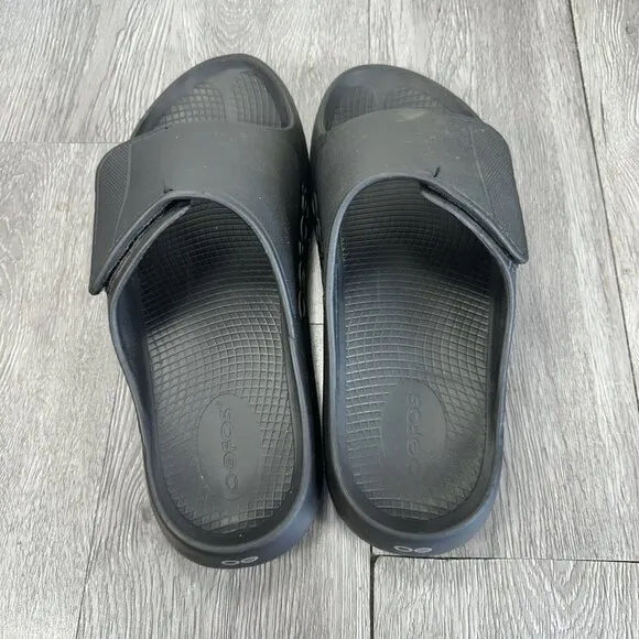 Oofos Ooahh Sport Flex Mens 12 Black Rubber Recovery  Adjustable Slide Sandals