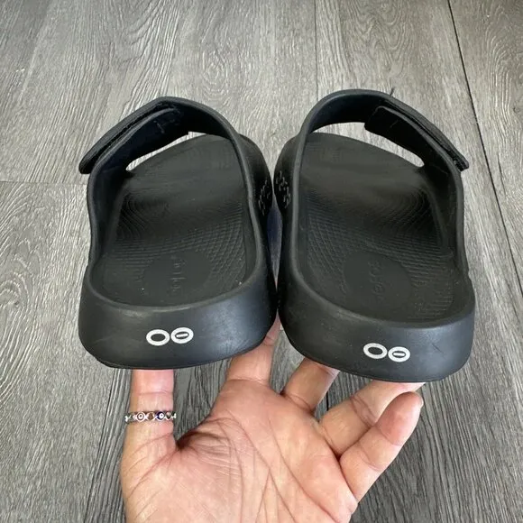 Oofos Ooahh Sport Flex Mens 12 Black Rubber Recovery  Adjustable Slide Sandals