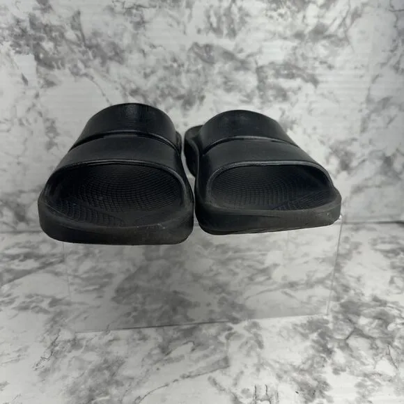 Oofos Ooahh Thick Recovery Slides Sandals Size Mens 7 Womens 9 Solid Black