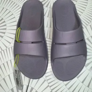 Oofos Ooahh Women's Size 13 Men’s Size 11 Recovery Slip On Slide Sandals Mauve