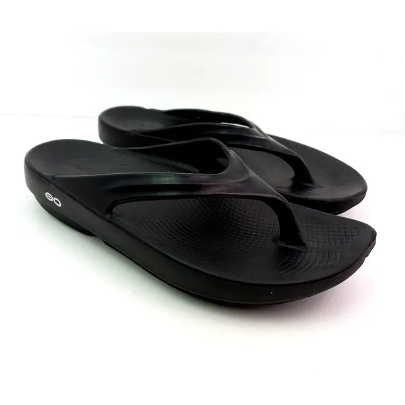 Oofos Oolala Womens Size 10 Black Slip On Recovery Thong Flip Flops Sandals