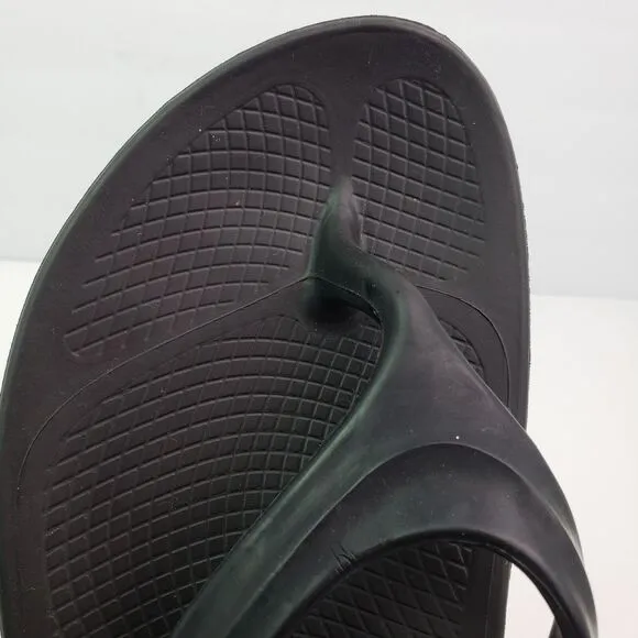 Oofos Oolala Womens Size 10 Black Slip On Recovery Thong Flip Flops Sandals