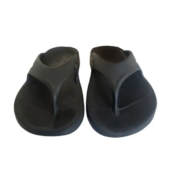 OOFOS Ooriginal Black Recovery Thong Flip Flop Sandals Slide Men's Size 9