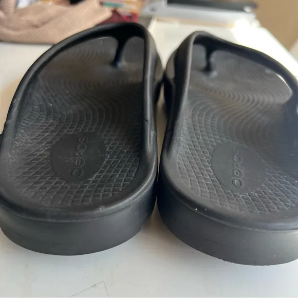 OOFOS OOriginal Recovery Flip Flop Sandals Black Unisex Size 8 Men 10 Wo…