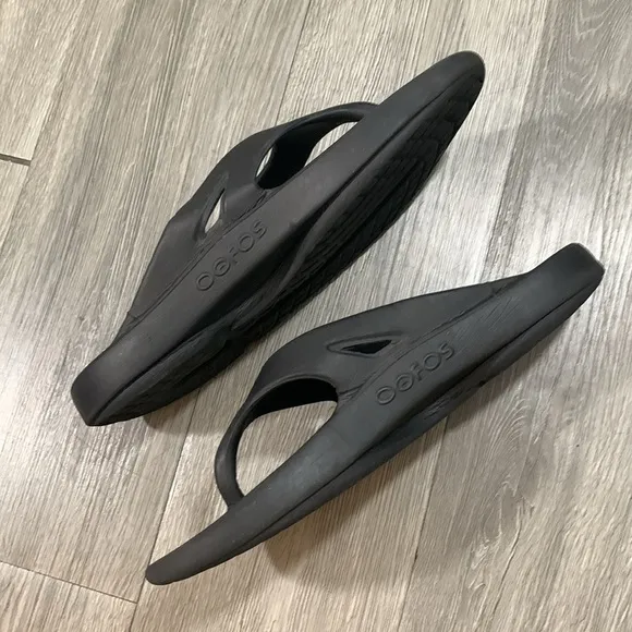 OOfos OOriginal Unisex Recovery Slides Flip Flop Sandals Mens Size 10 Women’s 12
