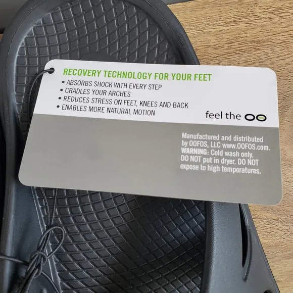OOFOS Original Recovery Sandals Thong Flip Flop Men 10 Women 12 Black Running