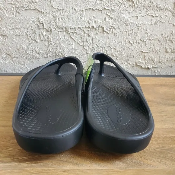 OOFOS Original Recovery Sandals Thong Flip Flop Men 10 Women 12 Black Running