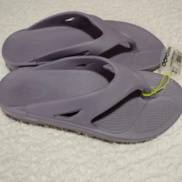 Oofos Original Unisex Recovery Sandals Mauve Men's US 10 EU 43 Women’s 12 NWT