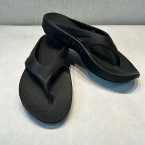 OOFOS Recovery Flip Flops Thongs Sandals Mens Sz 8 Womens Sz 10 Black