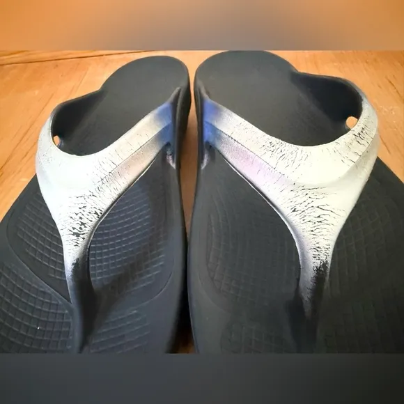 OOFOS Women's OOlala Slide Sandals | Size 10 (EU 41)