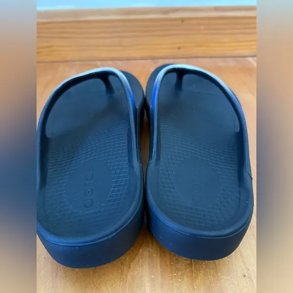 OOFOS Women's OOlala Slide Sandals | Size 10 (EU 41)