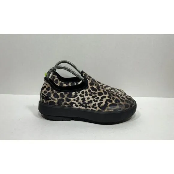 Oofos OOmg eeZee Low Shoes Slip On Cheetah Black Recovery Sneaker Women’s Sz 7.5