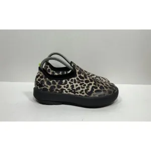 Oofos OOmg eeZee Low Shoes Slip On Cheetah Black Recovery Sneaker Women’s Sz 7.5