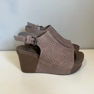 OTBT Bushnell Womens Size 8.5 Brown Suede Comfort Wedge Platform Sandals