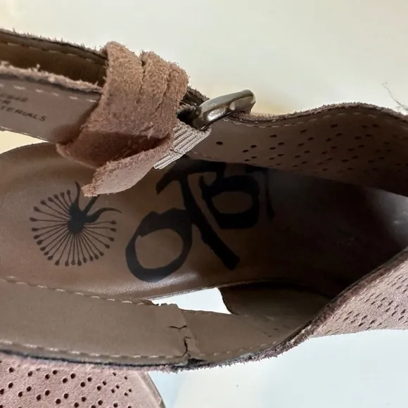 OTBT Bushnell Womens Size 8.5 Brown Suede Comfort Wedge Platform Sandals