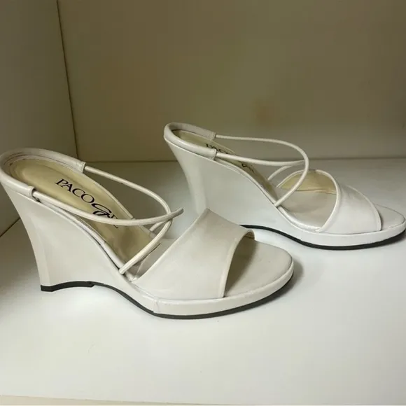 Paco Gil White Wedge Sandals with Cross-Strap Design