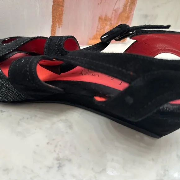 Pas De Rouge Black Suede Textured Weave Peep Toe Wedge Sandals Women’s 38.5/US 8