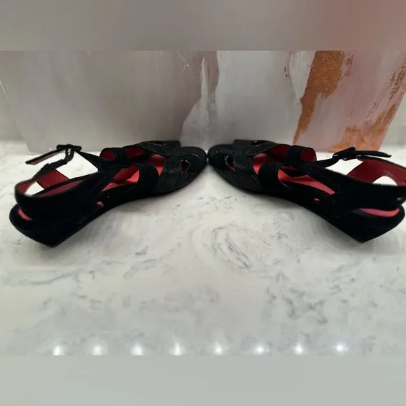 Pas De Rouge Black Suede Textured Weave Peep Toe Wedge Sandals Women’s 38.5/US 8
