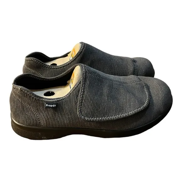 Propet Men's Cush N Foot Slippers Silver Comfort Shoes Size 11XX 5(E)