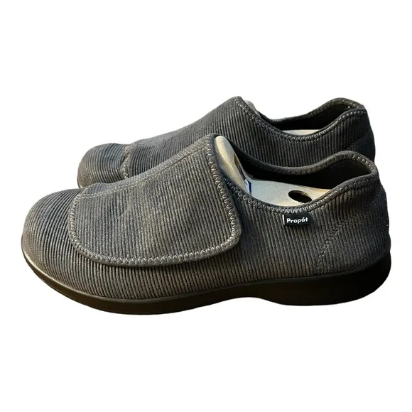 Propet Men's Cush N Foot Slippers Silver Comfort Shoes Size 11XX 5(E)