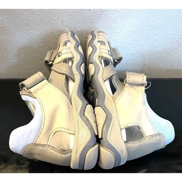RenBut Gray Boy’s Leather Open toe Sandals Orthopedic Support EU 26/US 9.5 NEW