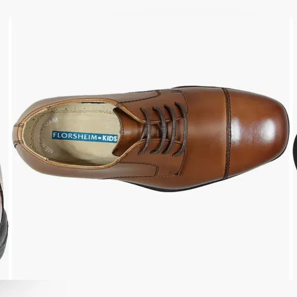 Reveal Cap Toe Derby Florsheim Big Kid Color: Cognac