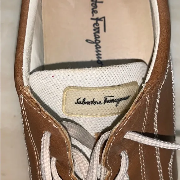 Salvatore Ferragamo Sneaker 7.5