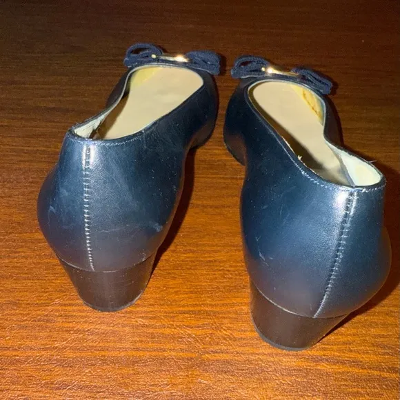 Salvatore Ferragamo Vara Bow Heels 9B Blue Women’s