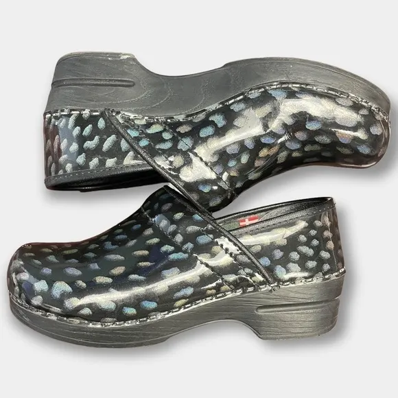 Sanita Women's Smart Step Mules Prism Size 36 US Size 5.5