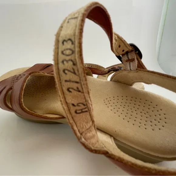 SAS Brown Leather Sandals