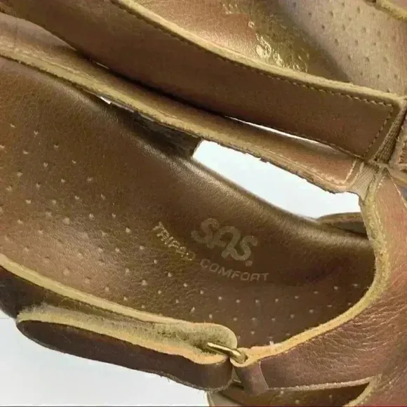 SAS sandals size 8.5 bronze leather stick strap walking comfort orthopedic