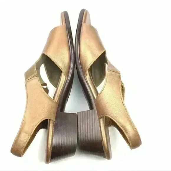 SAS sandals size 8.5 bronze leather stick strap walking comfort orthopedic