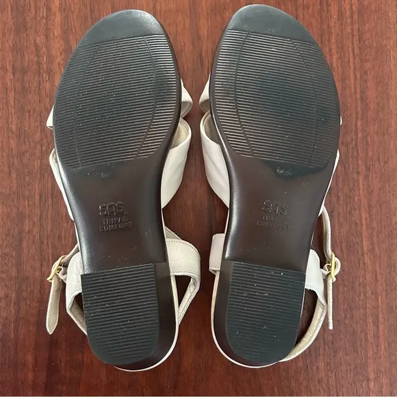 SAS Tripad Comfort Beige Leather Twist Sandals Size 8W