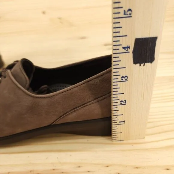 SAS Women's Comfort Shoes Sz 7 Brown Suede Y2K Retro Square Toe Sneakers Granny