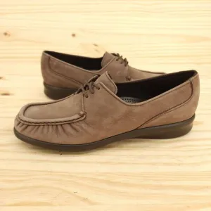 SAS Women's Comfort Shoes Sz 7 Brown Suede Y2K Retro Square Toe Sneakers Granny