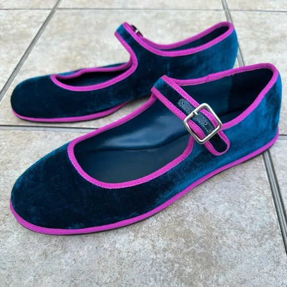 Schutz Clarissa Velvet Flat