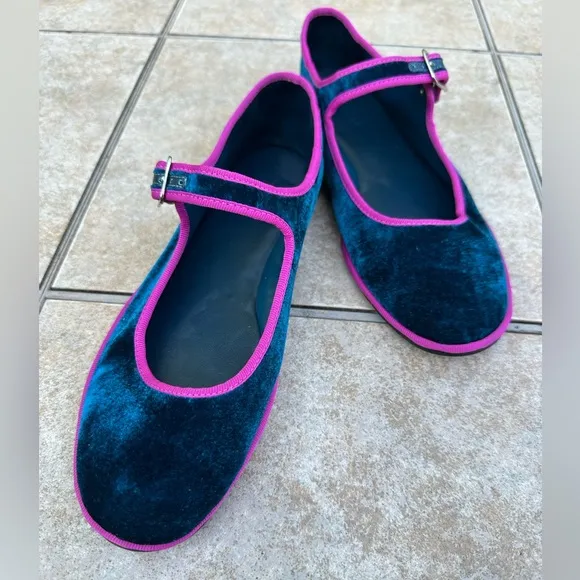 Schutz Clarissa Velvet Flat