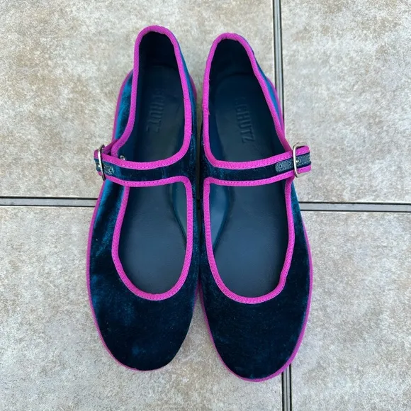 Schutz Clarissa Velvet Flat