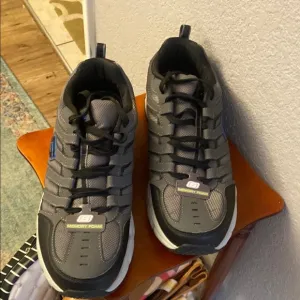 Skechers Men's Gray Memory Foam Shoes
